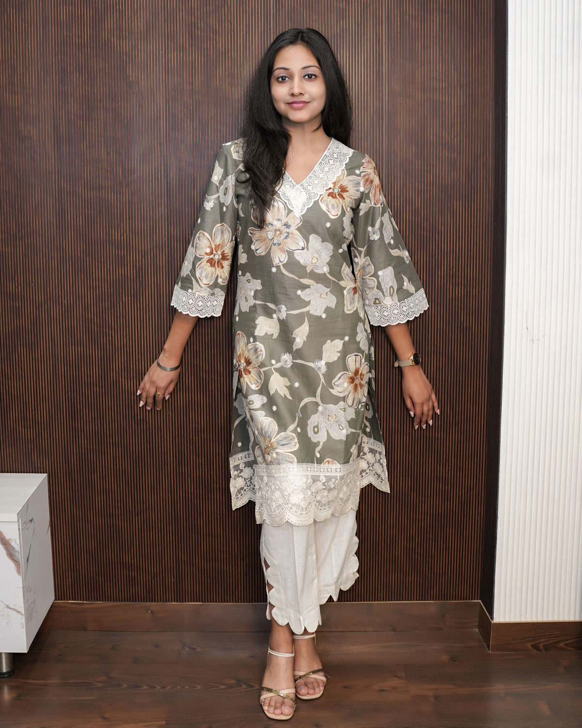 EMBROIDERED COTTON BOOTI KURTA SET  WITH ORGANANZA DETAILING
